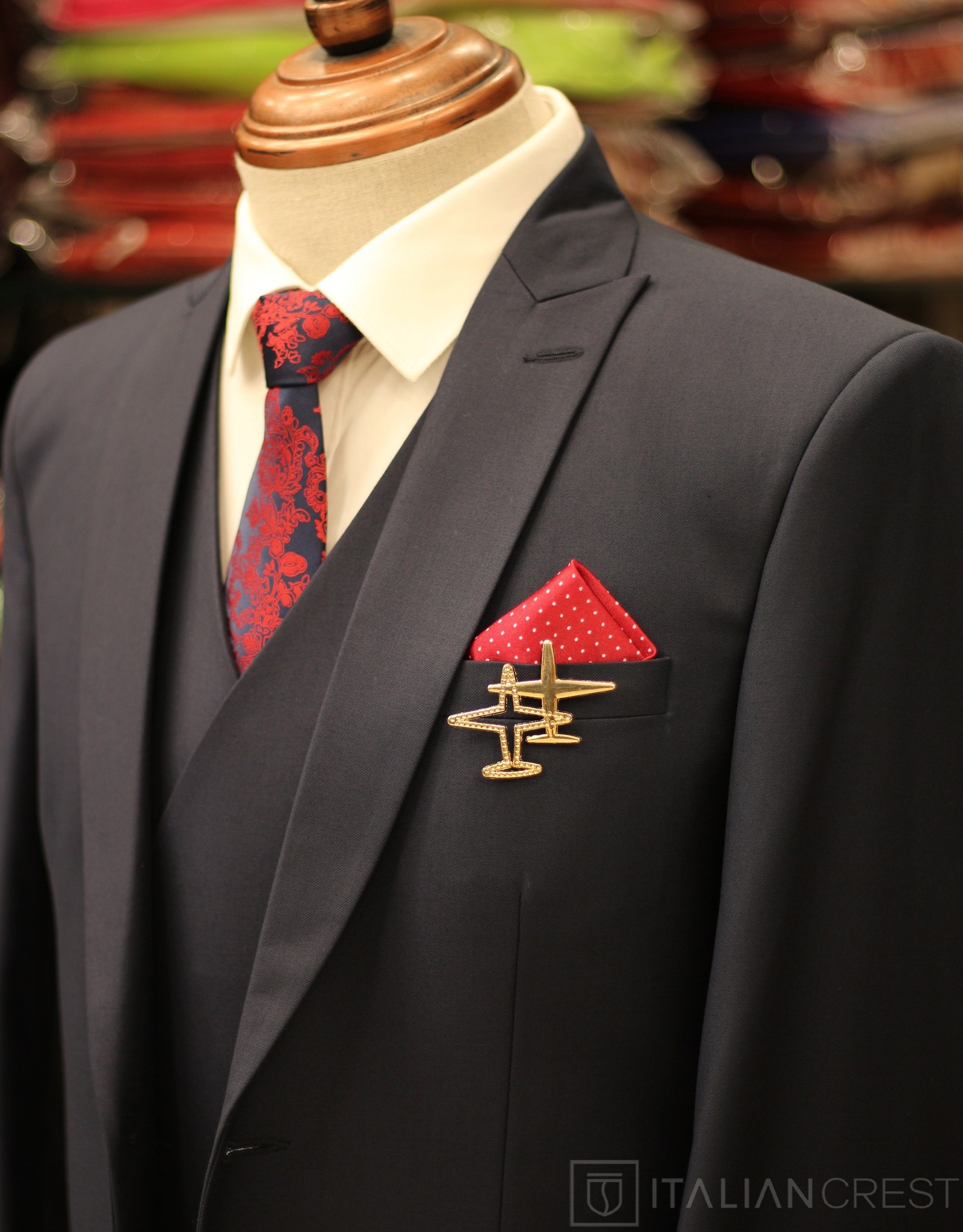 IC17610-3 PIECE SUITS