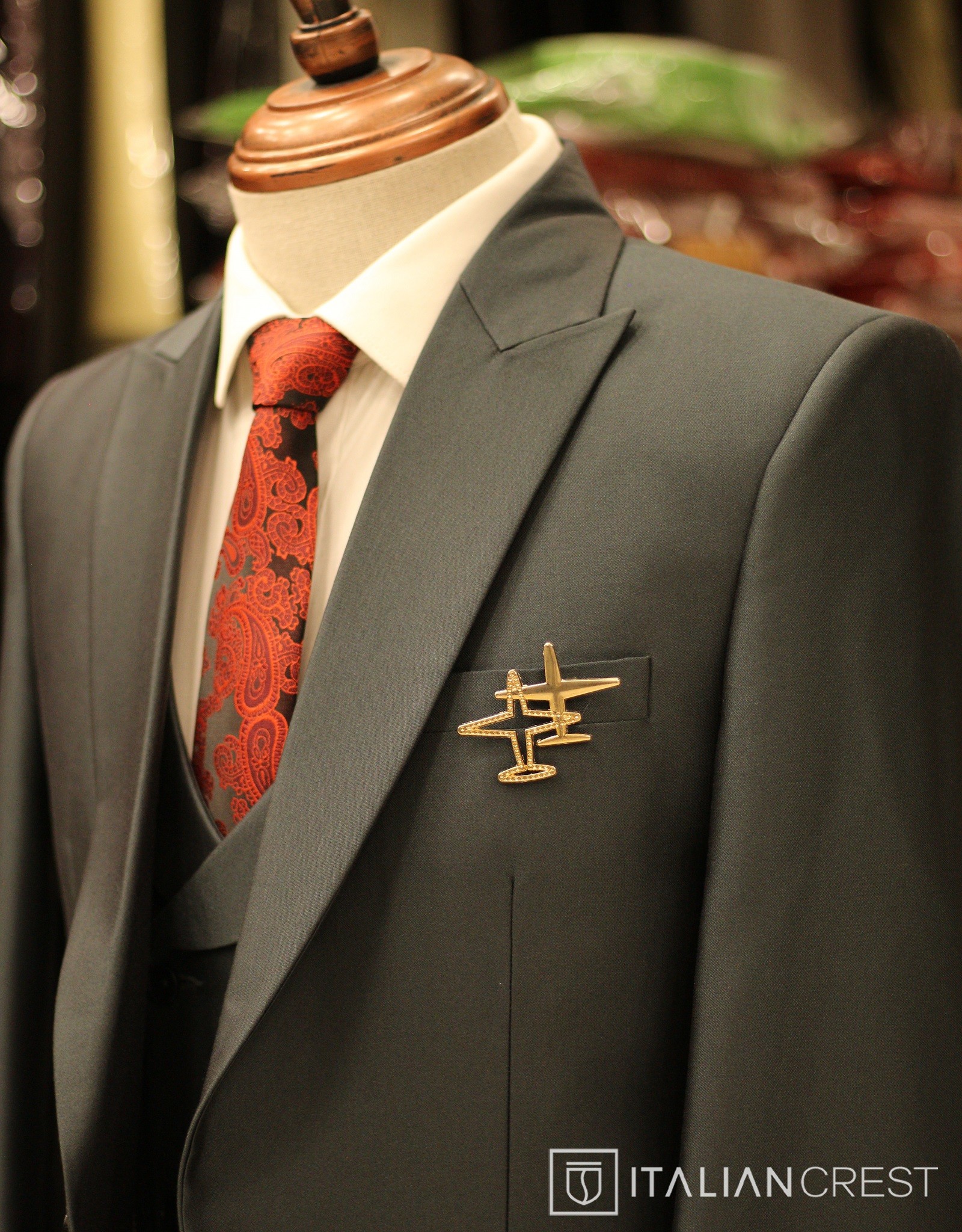 IC17637-3 PIECE SUITS