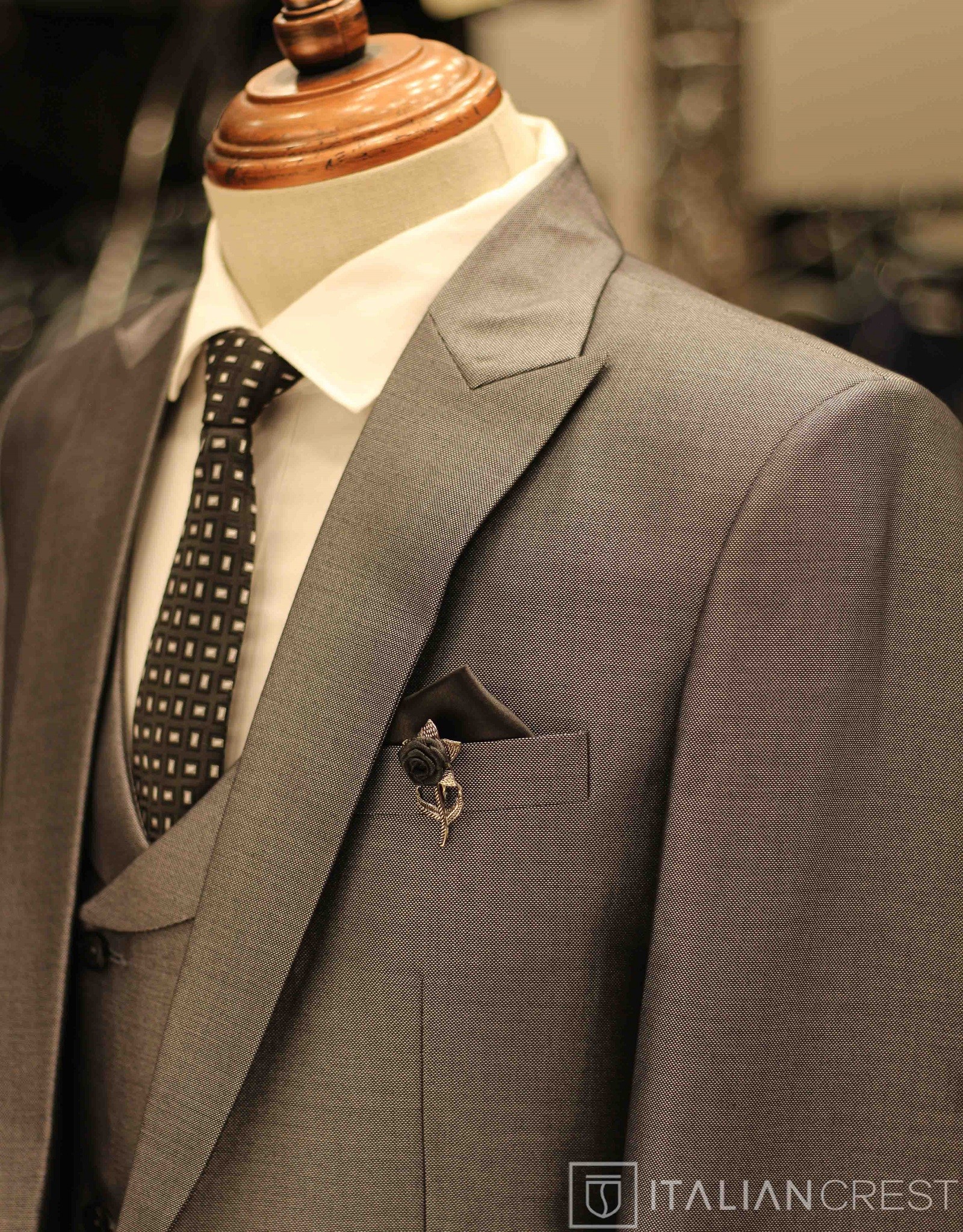 IC17643-3PC PEAK LAPEL SUITS