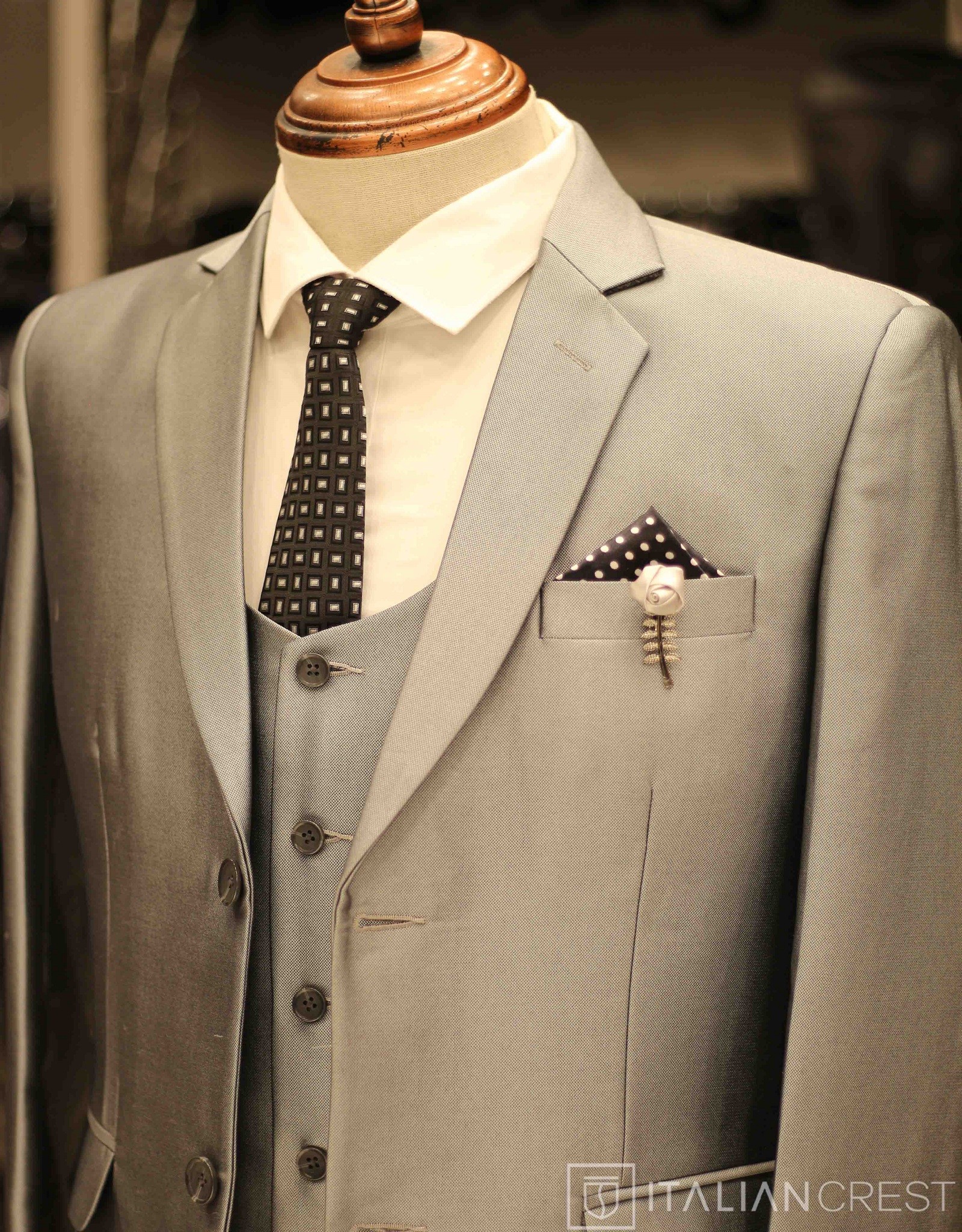 IC17957-3PC NOTCH LAPEL SUITS