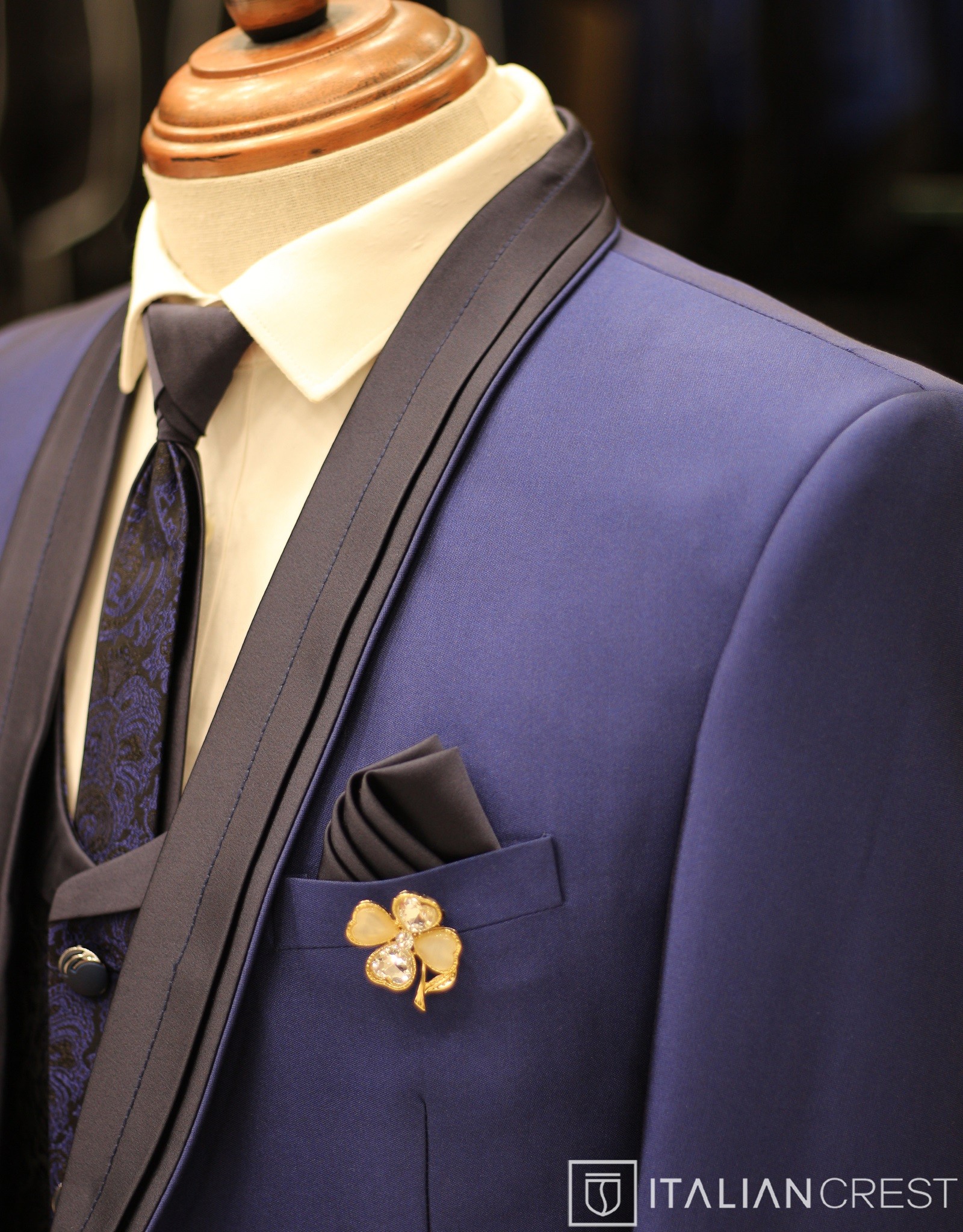 IC2342-5PC WEDDING SUITS