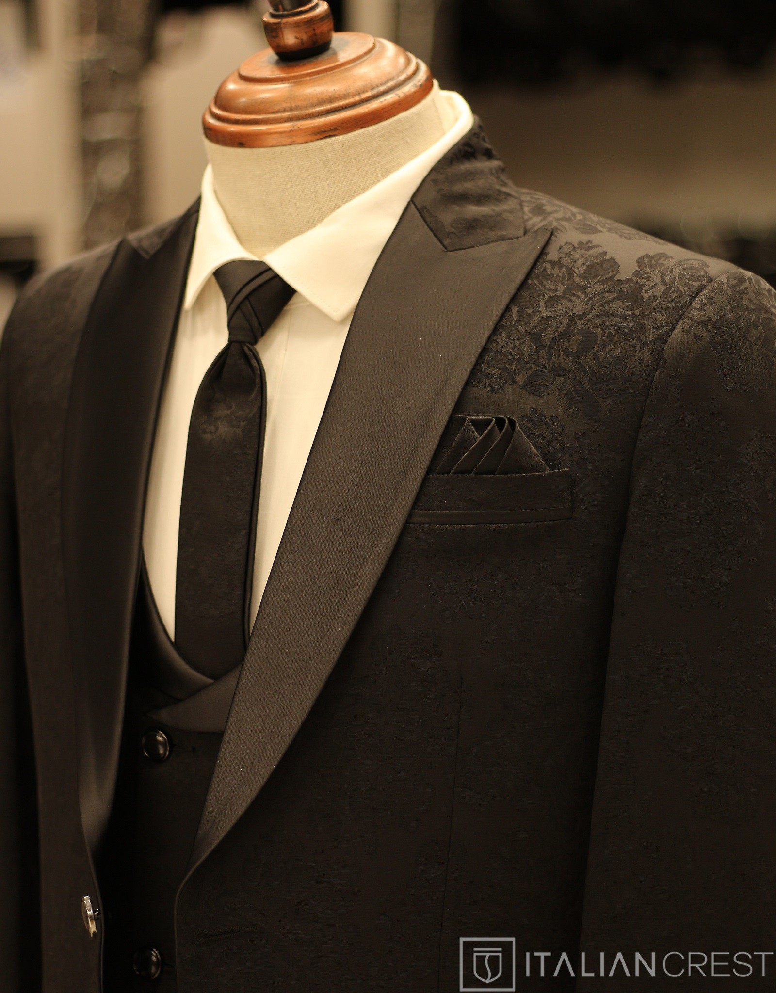 IC2612-5PC WEDDING SUITS