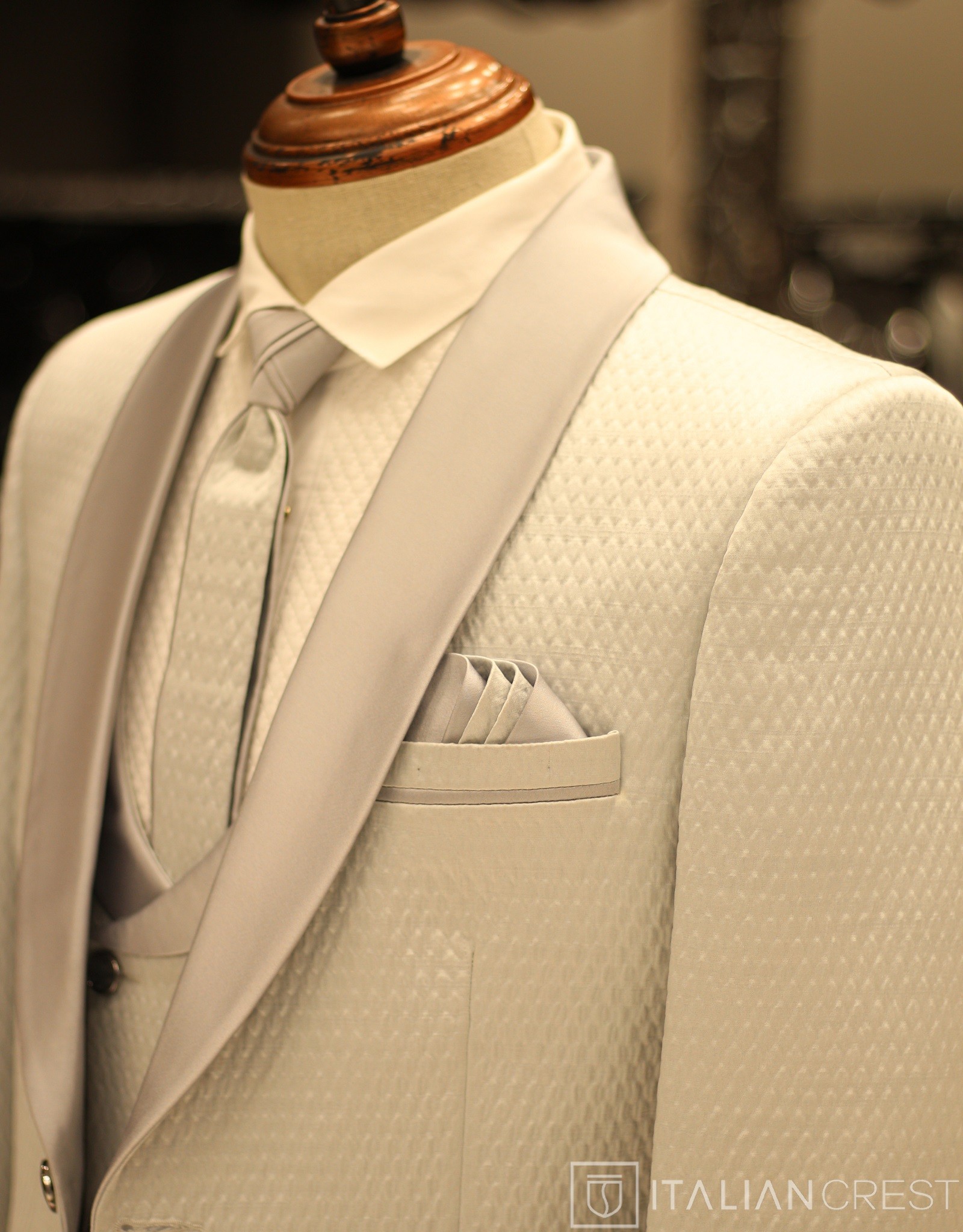 IC2644-5PC WEDDING SUITS