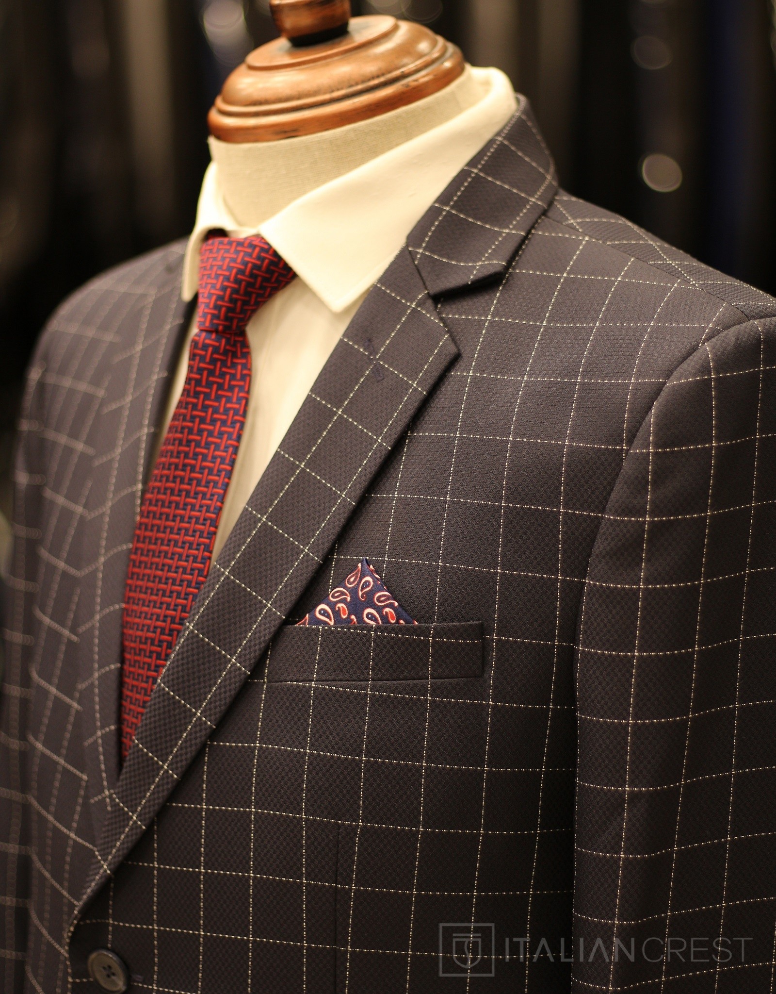 IC10236-S B SUITS