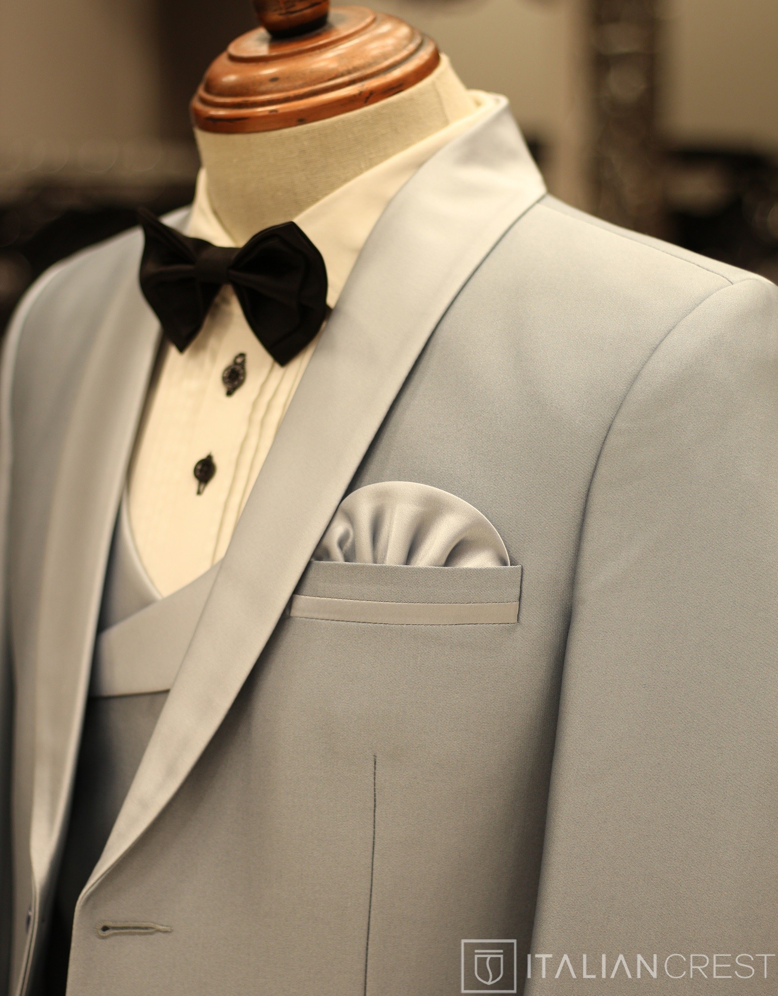 IC16728-3PC TUXEDO SUITS