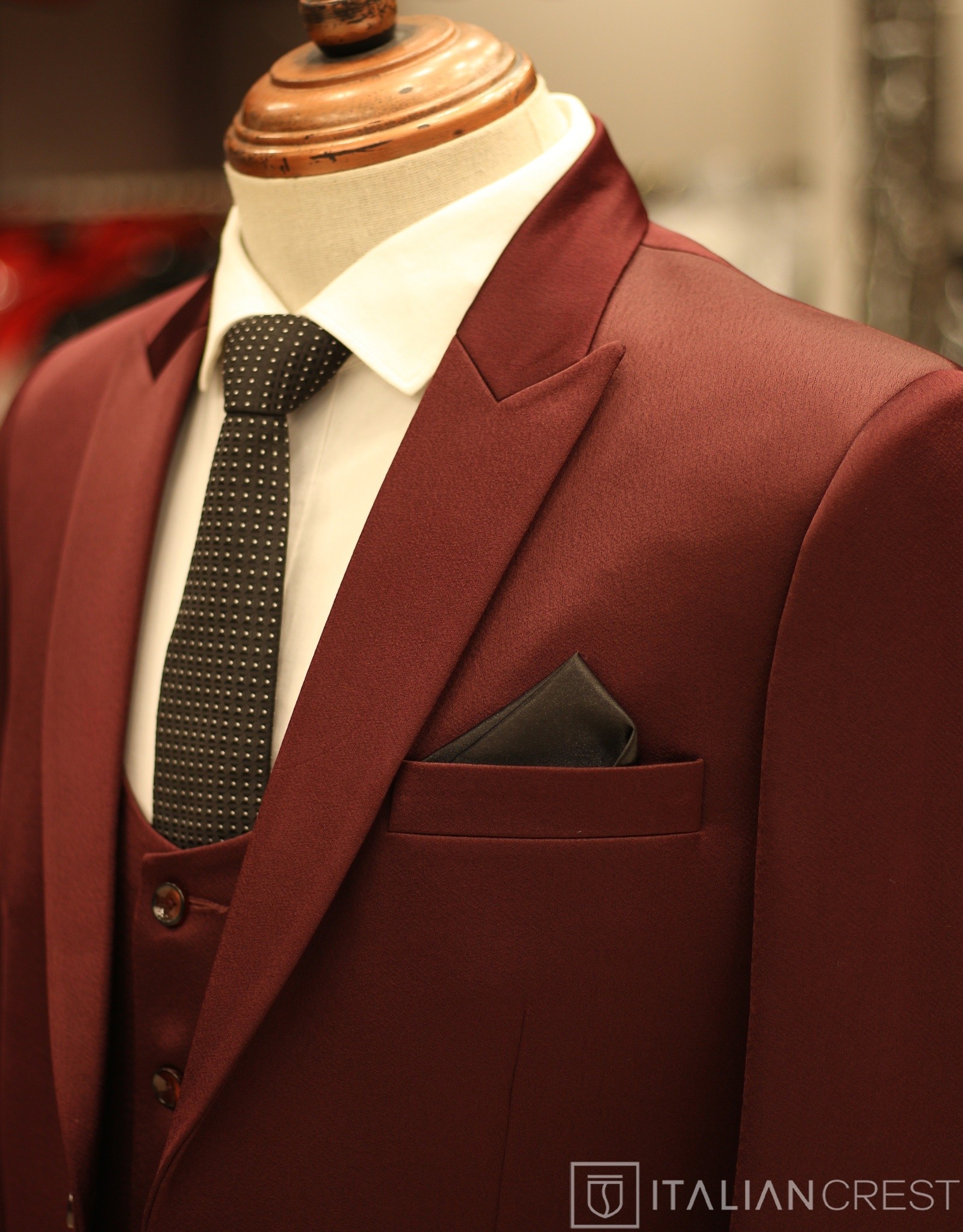 IC17539-3PC PEAK LAPEL SUITS
