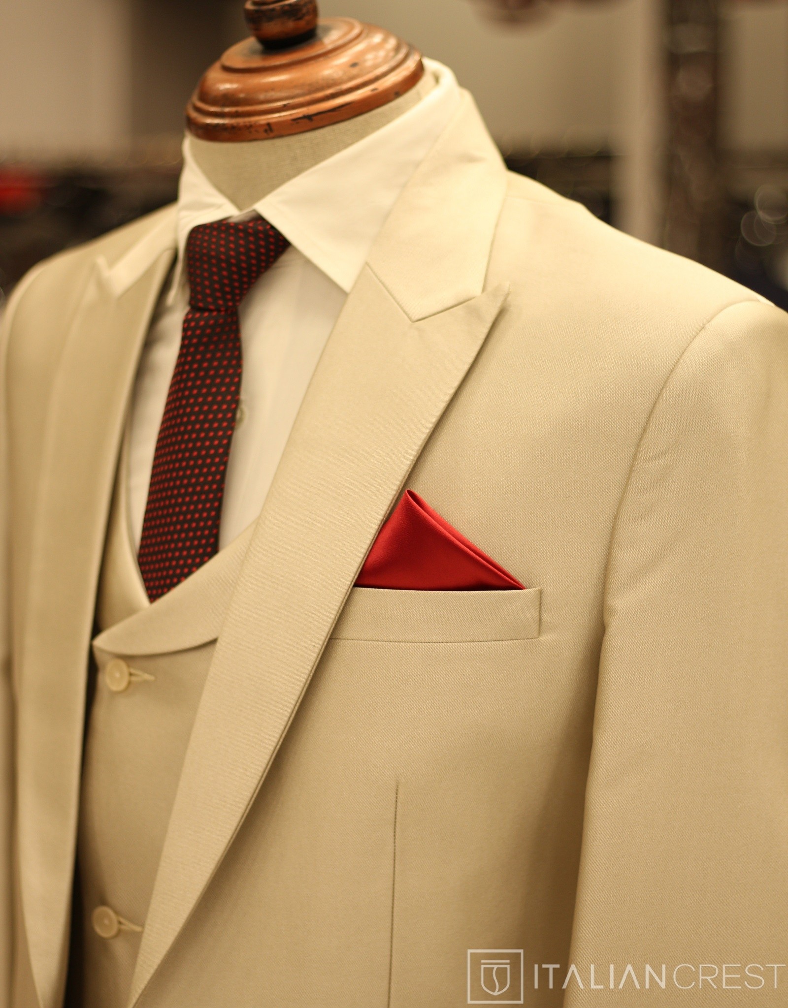 IC17685-3PC PEAK LAPEL SUITS