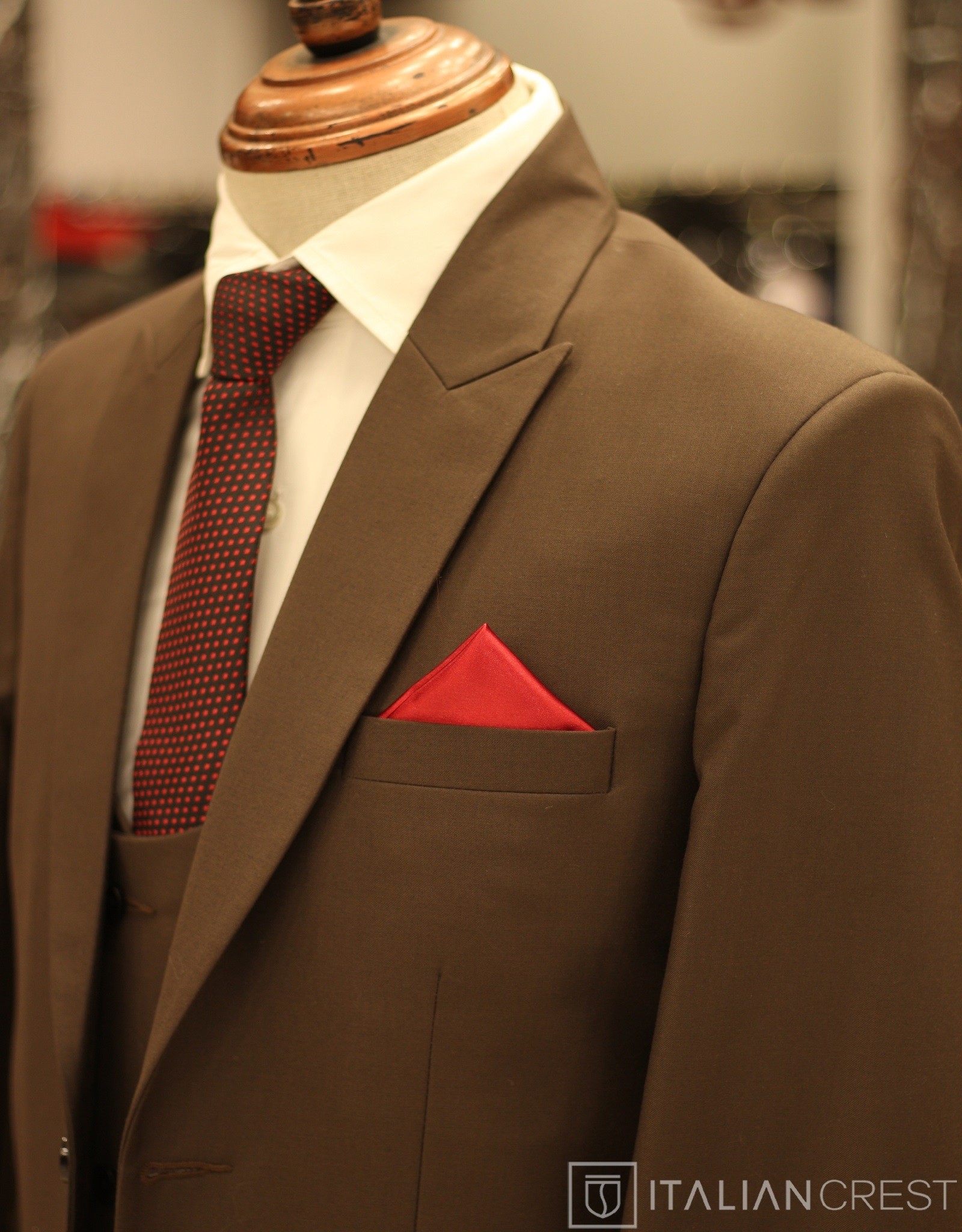 IC17689-3PC PEAK LAPEL SUITS