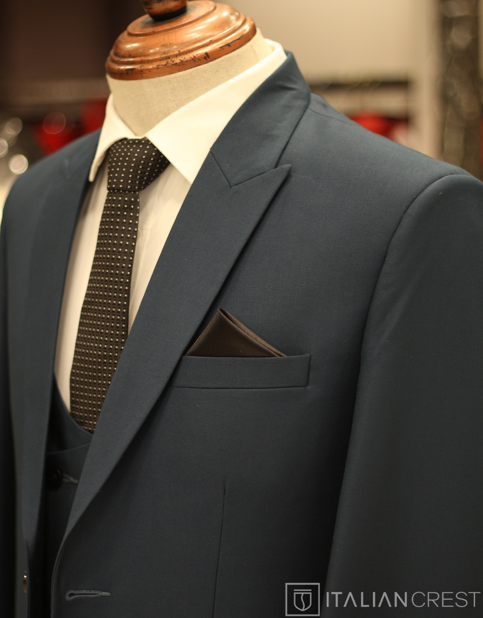 IC17692-3PC PEAK LAPEL SUITS