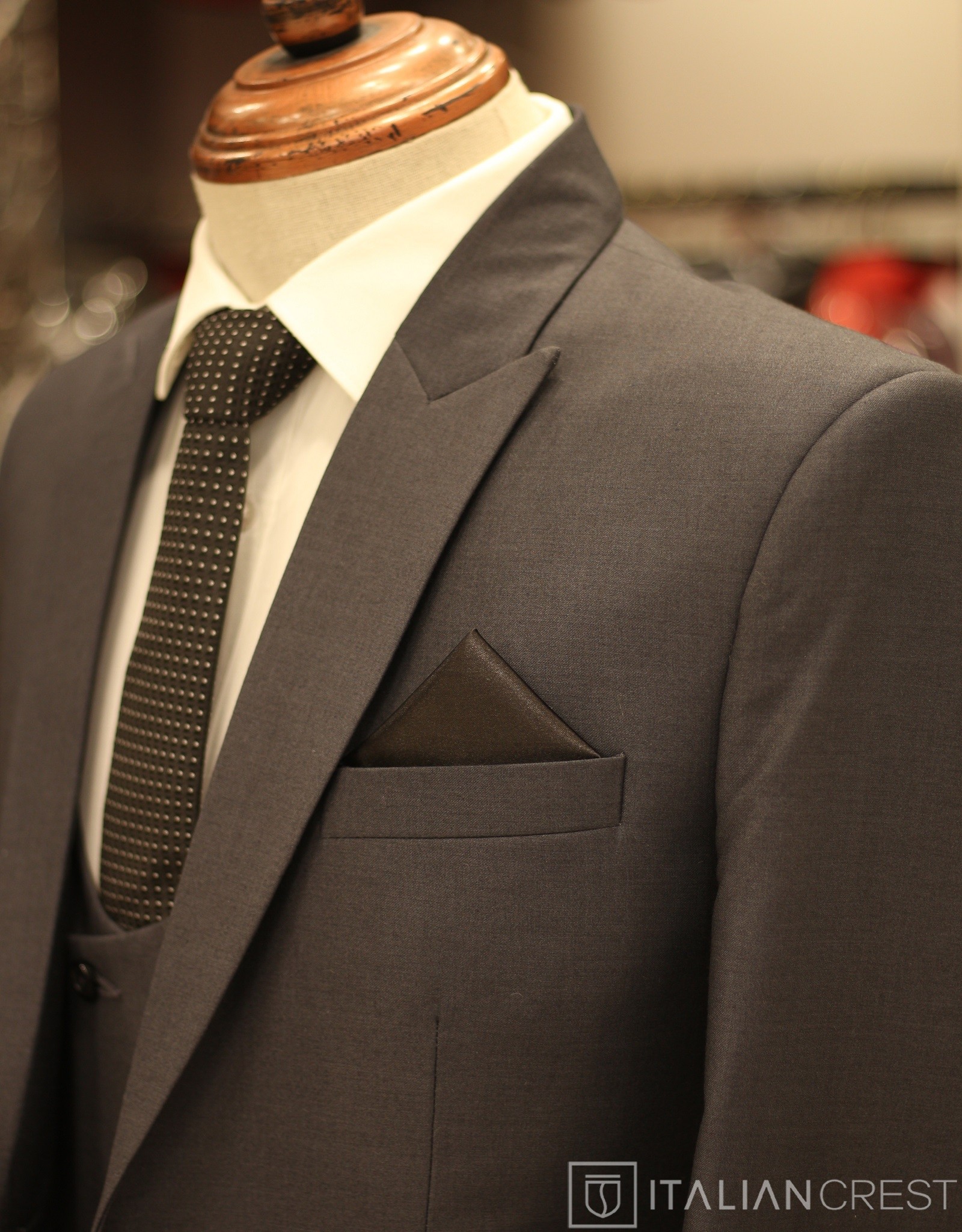 IC17693-3PC PEAK LAPEL SUITS