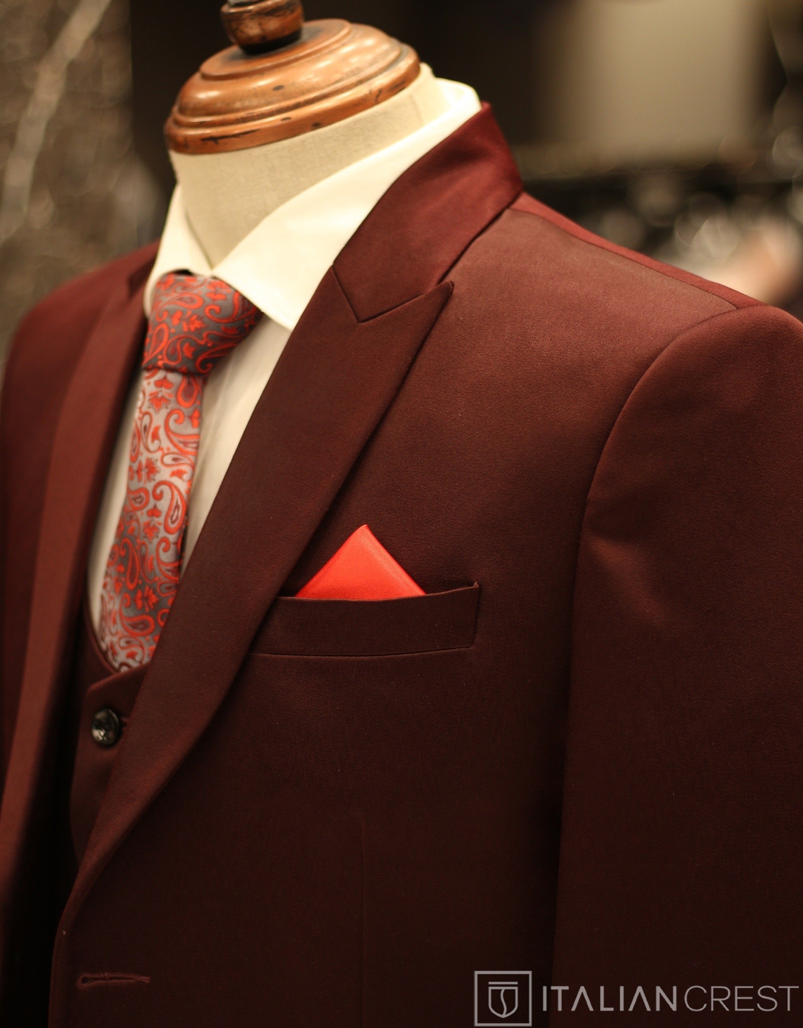 IC17842-3PC PEAK LAPEL SUITS