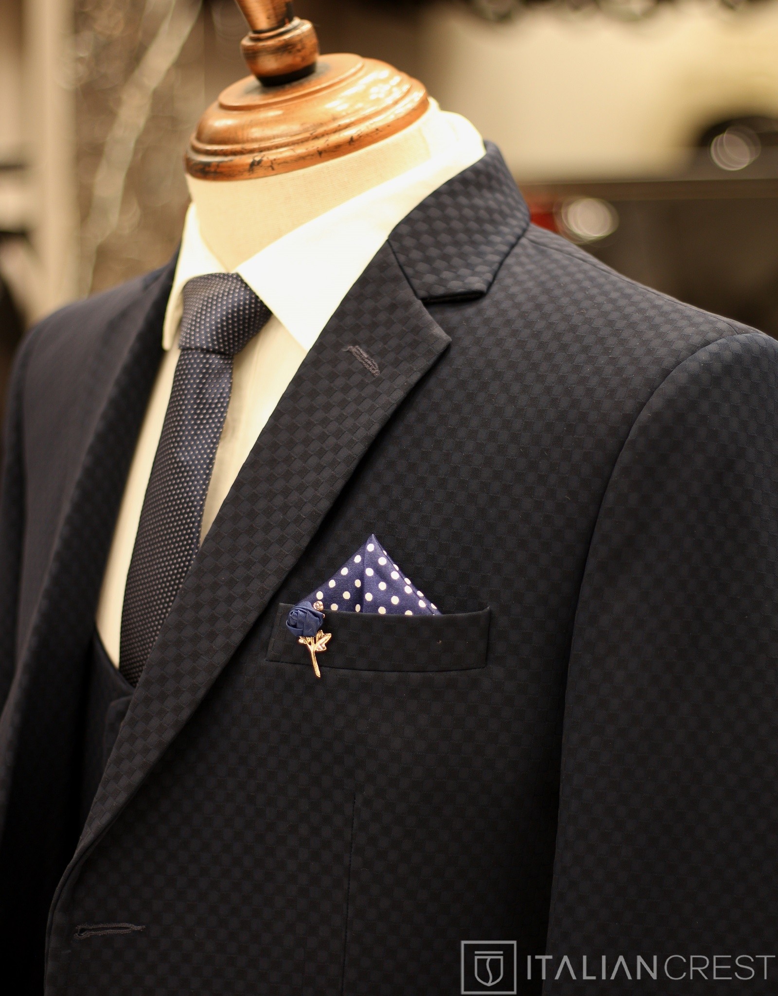 IC17984-3PC NOTCH LAPEL SUITS