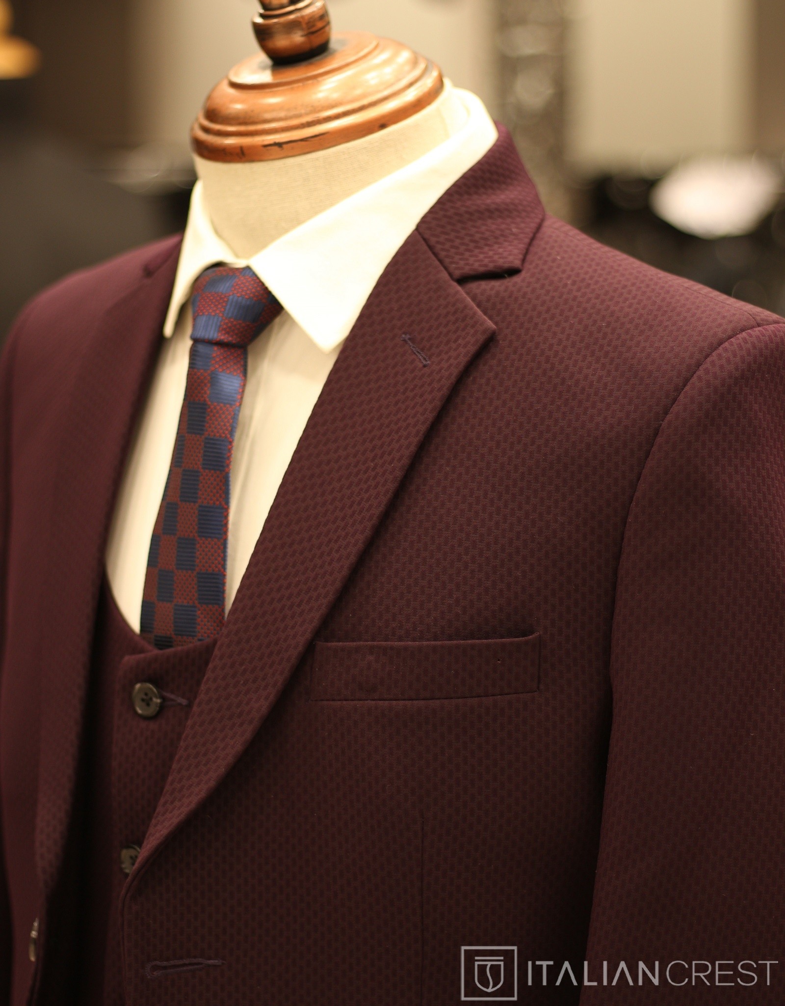 IC17990-3PC NOTCH LAPEL SUITS