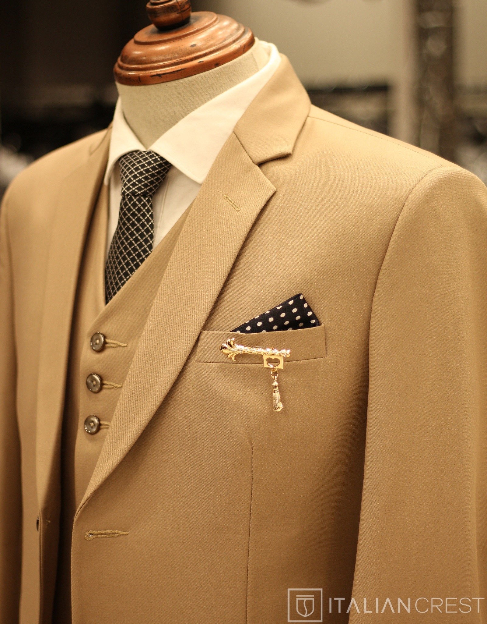 IC20202-3PC NOTCH LAPEL SUITS