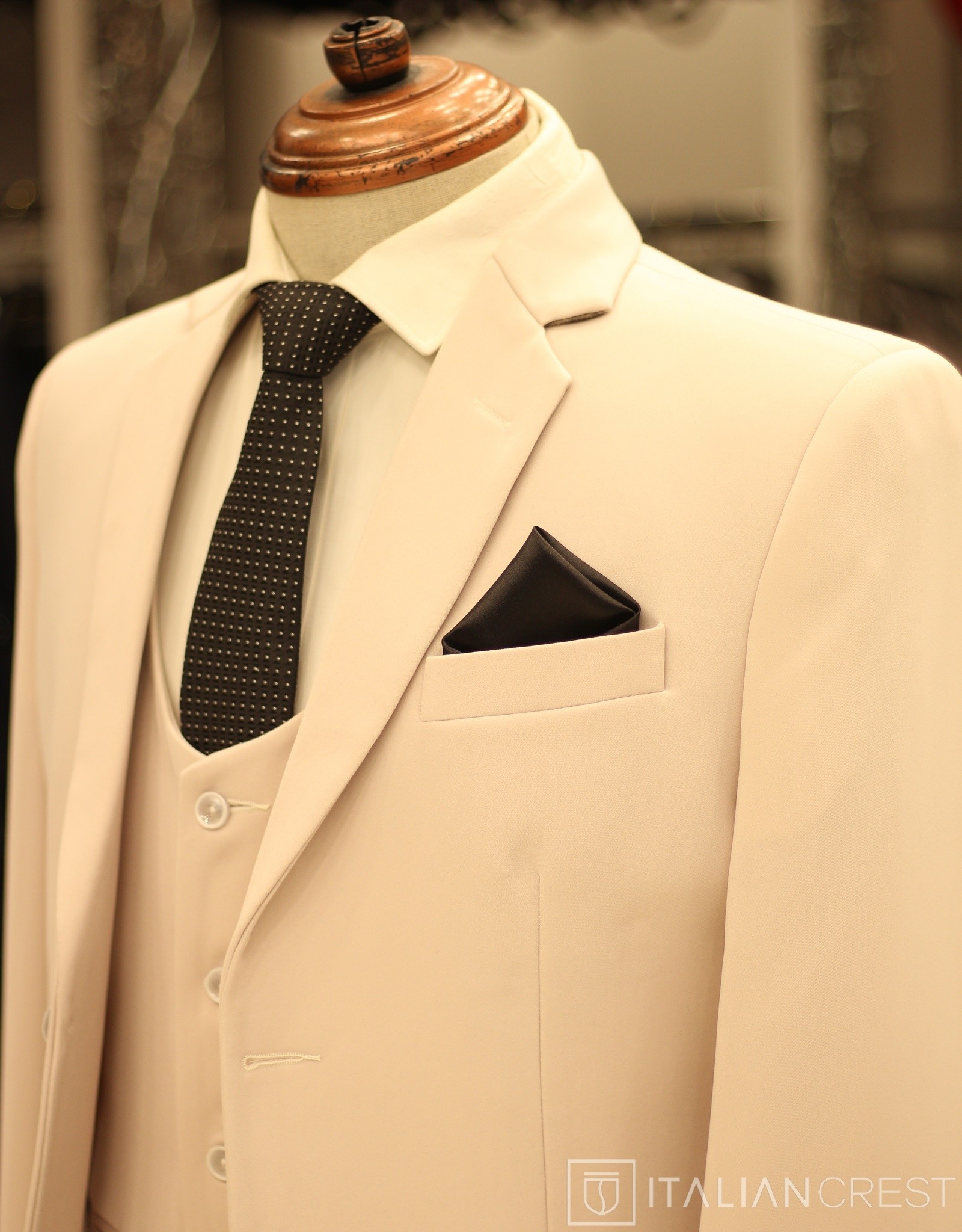 IC20228-3PC NOTCH LAPEL SUITS